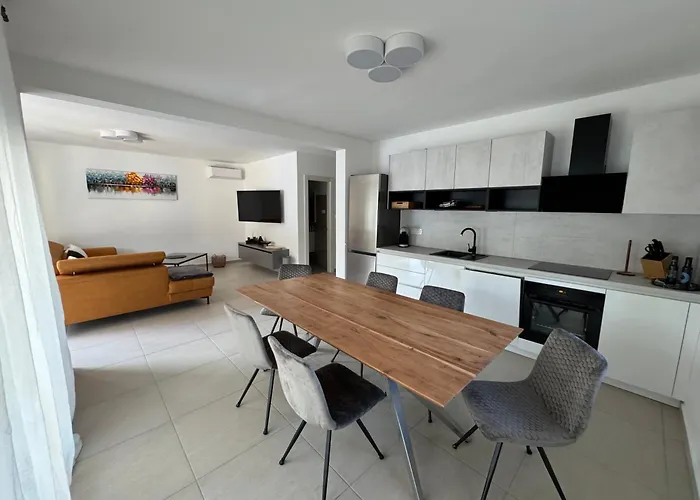 빌라 Sandra 포레치