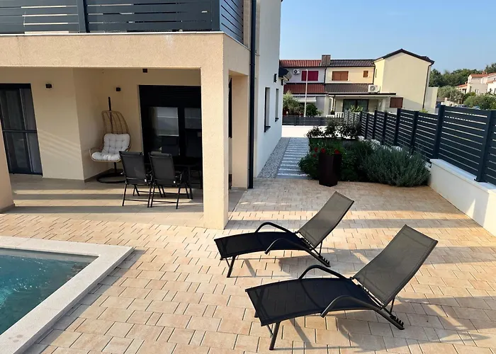 Sandra 빌라 포레치